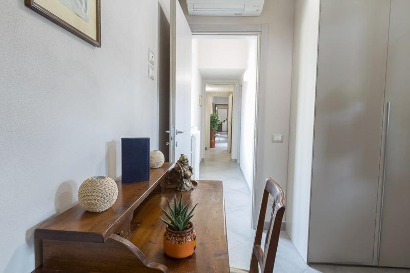 Pitti Flats Serragli * Florence